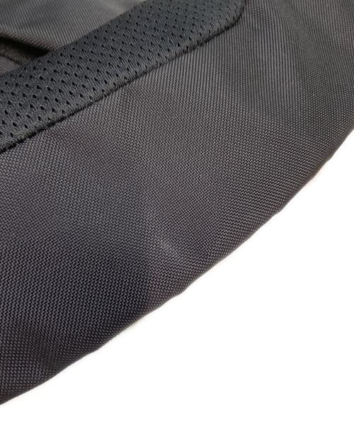 ARC'TERYX（アークテリクス）ARC'TERYX (アークテリクス) ショルダーバッグ ブラックの古着・服飾アイテム