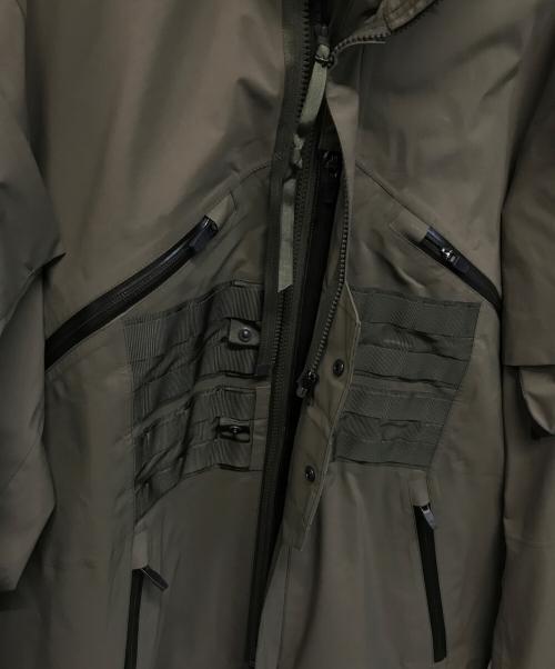 ACRONYM（アクロニウム）ACRONYM (アクロニウム) 3L GORE TEX PRO TEC SYS INTEROPS JACKET オリーブ サイズ:SIZE Mの古着・服飾アイテム