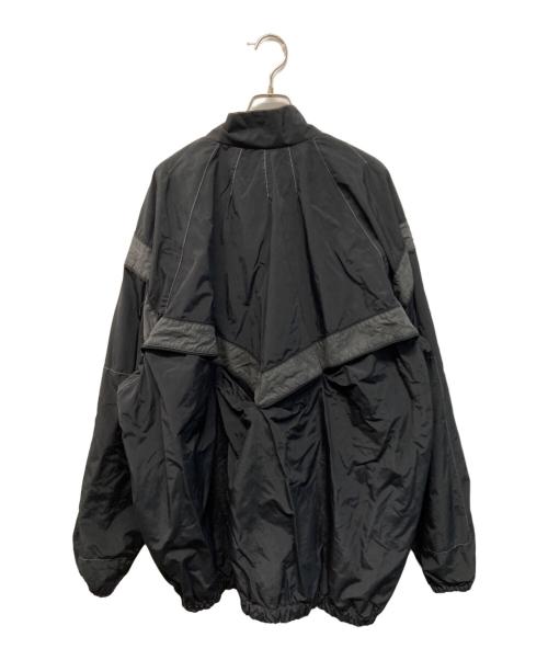 US ARMY（ユーエスアーミー）US ARMY (ユーエスアーミー) 後染めトレーニングジャケット ブラック サイズ:SIZE XXLの古着・服飾アイテム