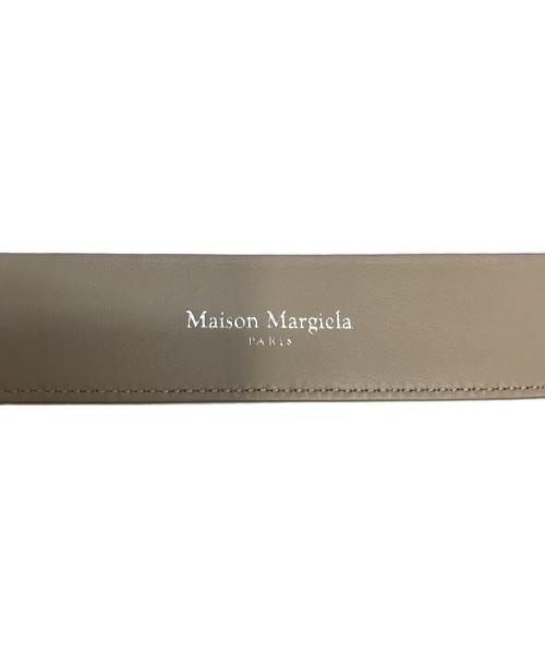 Maison Margiela（メゾンマルジェラ）Maison Margiela (メゾンマルジェラ) ネジバックルレザーベルト ベージュの古着・服飾アイテム