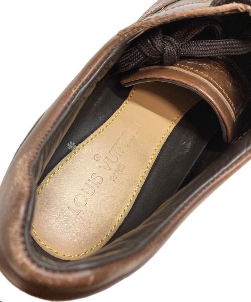 LOUIS VUITTON（ルイ ヴィトン）LOUIS VUITTON (ルイ ヴィトン) レザースニーカー サッカーシューズ型 ブラウン サイズ:SIZE 8の古着・服飾アイテム