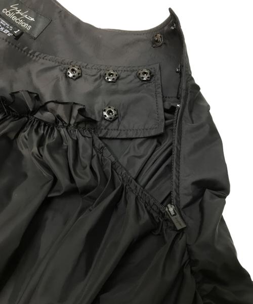 YOHJI YAMAMOTO（ヨウジヤマモト）YOHJI YAMAMOTO (ヨウジヤマモト) Ny TAFFETA PANELED GATHER SKIRT（ナイロン・タフタ・パネルド・ギャザー・スカート） ブラック サイズ:SIZE 1の古着・服飾アイテム