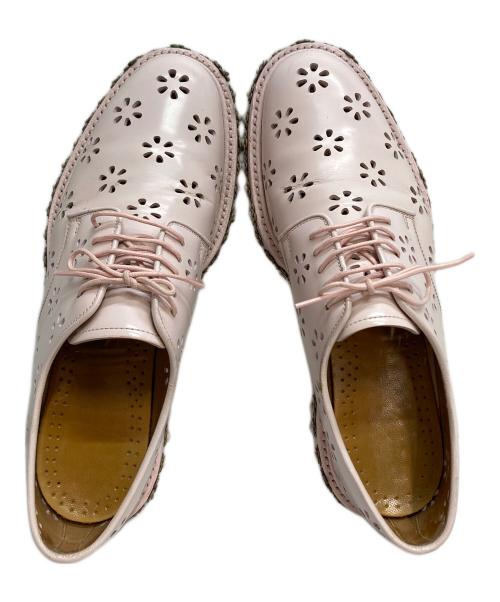 CHURCH'S（チャーチ）CHURCH'S (チャーチ) noir kei ninomiya (ノワール ケイ ニノミヤ) SHANNON21 カットワークレザーシューズ ピンク サイズ:39の古着・服飾アイテム