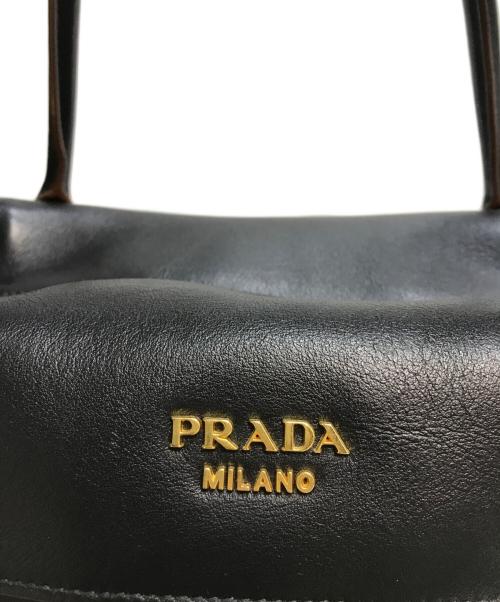 PRADA（プラダ）PRADA (プラダ) ボウリング リボンバッグ レザーハンドバッグ イタリア製 ブラック×ブラウン NERO Cの古着・服飾アイテム