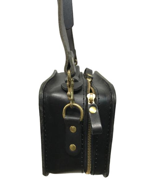 Herz（ヘルツ）Herz (ヘルツ) レザーショルダーバッグ ブラックの古着・服飾アイテム