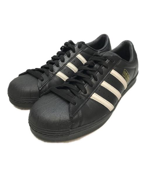 adidas（アディダス）adidas (アディダス) スニーカー ブラック×ホワイト サイズ:SIZE 28.5cmの古着・服飾アイテム