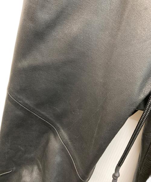 ripvanwinkle（リップヴァンウィンクル）ripvanwinkle (リップヴァンウィンクル) 18AW  Slim Easy leather Pants スリム イージー レザーパンツ ブラック サイズ:SIZE 4の古着・服飾アイテム