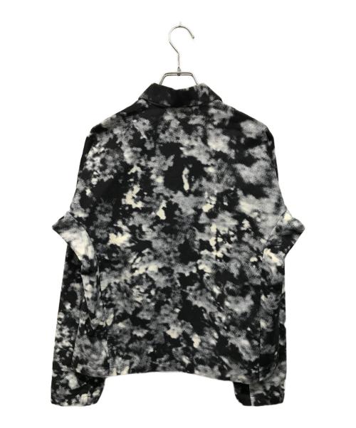 ISSEY MIYAKE（イッセイミヤケ）ISSEY MIYAKE (イッセイミヤケ) 総柄シャツ 日本製 ブラック×ホワイト サイズ:SIZE 2の古着・服飾アイテム