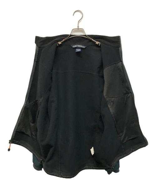 ARC'TERYX（アークテリクス）ARC'TERYX (アークテリクス) Epsilon SV Jacket(エプシロン SV ジャケット) テック ネイビー サイズ:Mの古着・服飾アイテム