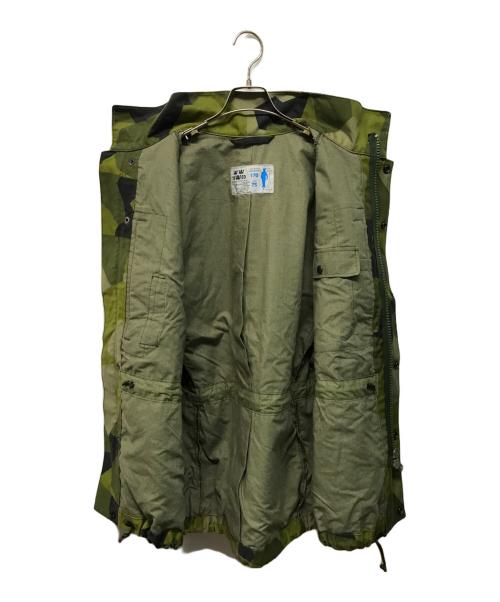 スウェーデン軍（スウェーデン軍）スウェーデン軍 (スウェーデン軍) UF90 ミリタリージャケット グリーン サイズ:SIZE 170の古着・服飾アイテム