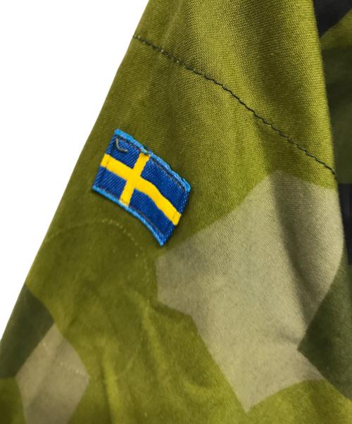 スウェーデン軍（スウェーデン軍）スウェーデン軍 (スウェーデン軍) UF90 ミリタリージャケット グリーン サイズ:SIZE 170の古着・服飾アイテム