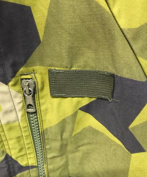 スウェーデン軍（スウェーデン軍）スウェーデン軍 (スウェーデン軍) UF90 ミリタリージャケット グリーン サイズ:SIZE 170の古着・服飾アイテム