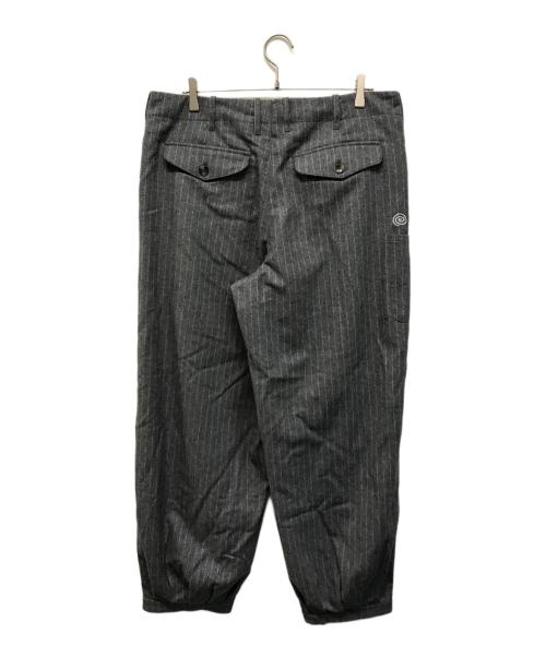 SOL soonerorlater（ソル スーナーオアレイター）SOL soonerorlater (ソル スーナーオアレイター) Pin-Stripe Balloon Pants(ピン ストライプ バルーン パンツ) 2026-2027 AW グレー サイズ:Lの古着・服飾アイテム