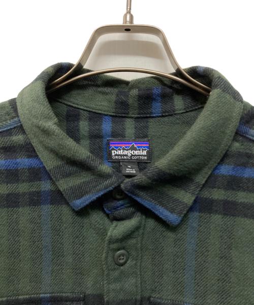 Patagonia（パタゴニア）Patagonia (パタゴニア) フィヨルド・フランネル・シャツ ブルーオリーブ サイズ:Mの古着・服飾アイテム