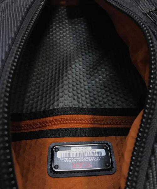 TUMI（トゥミ）TUMI (トゥミ) ワンショルダーバッグ ブラックの古着・服飾アイテム