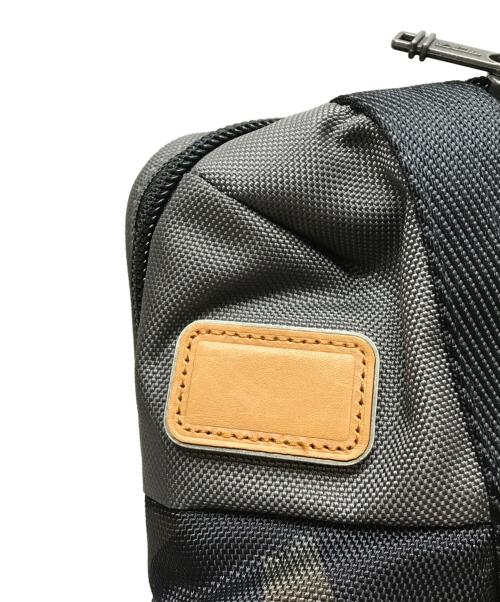TUMI（トゥミ）TUMI (トゥミ) ワンショルダーバッグ ブラックの古着・服飾アイテム