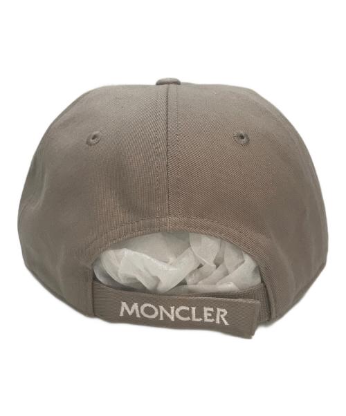 MONCLER（モンクレール）MONCLER (モンクレール) ロゴ ベースボールキャップ ベージュの古着・服飾アイテム