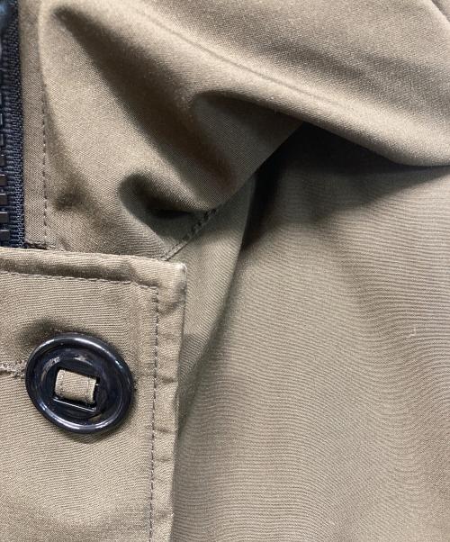 CANADA GOOSE（カナダグース）CANADA GOOSE (カナダグース) LABRADOR BOMBER(ラブラドール ボンバー) カーキ サイズ:Sの古着・服飾アイテム