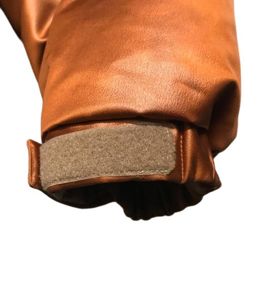 BEAMS（ビームス）BEAMS (ビームス) ワイドショートフィット レザールック ダウン ブルゾン ブラウン サイズ:L 未使用品の古着・服飾アイテム