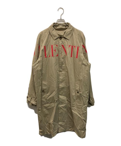VALENTINO（ヴァレンティノ）VALENTINO (ヴァレンティノ) ロゴプリントコットンステンカラーコート ベージュ サイズ:SIZE 48の古着・服飾アイテム