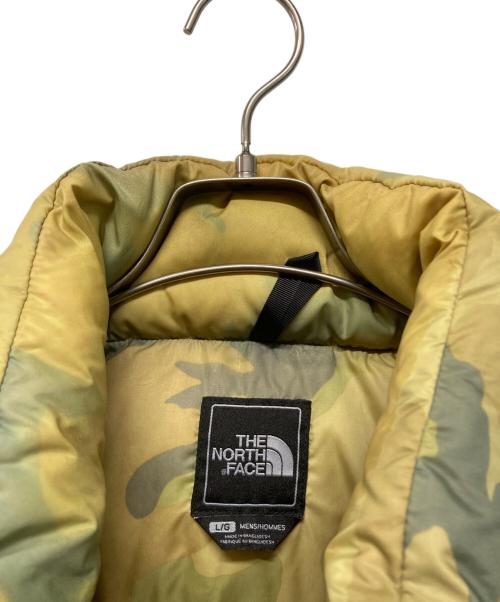 THE NORTH FACE（ザ ノース フェイス）THE NORTH FACE (ザ ノース フェイス) Nuptse Down Vest Jacket(ヌプシ ダウン ベスト ジャケット) センターロゴ Center Logo イエローカモ サイズ:Lの古着・服飾アイテム
