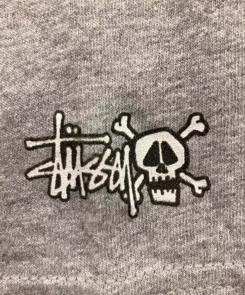 OLD STUSSY（オールドステューシー）OLD stussy (オールドステューシー) クロスボーンプリントTシャツ グレー サイズ:Ｍの古着・服飾アイテム