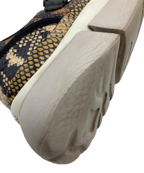 Chloe（クロエ）Chloe (クロエ) SONNIEパイソン型押しスニーカー ベージュ サイズ:36の古着・服飾アイテム