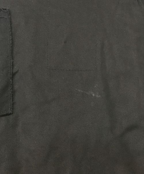 UNDERCOVER（アンダーカバー）UNDERCOVER (アンダーカバー) カスタムアーミーシャツジャケット ブラック サイズ:2の古着・服飾アイテム