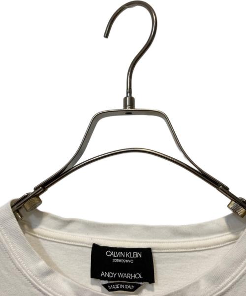 Calvin Klein（カルバンクライン）Calvin Klein (カルバンクライン) プリントTシャツ ホワイト サイズ:Sの古着・服飾アイテム