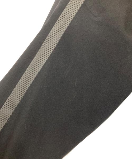 MOUNTAIN HARD WEAR（マウンテンハードウェア）MOUNTAIN HARD WEAR (マウンテンハードウェア) conduit softshell ブラック サイズ:XLの古着・服飾アイテム