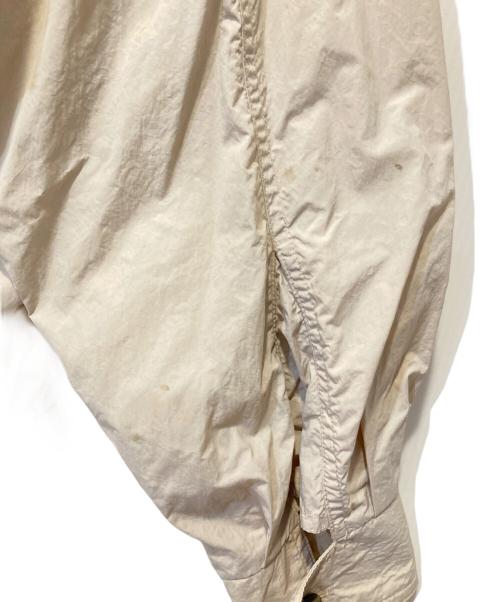 BOYS IN TOY LAND（ボーイズ イン トイランド）BOYS IN TOY LAND (ボーイズ イン トイランド) ナイロンジャケット ベージュ サイズ:Ⅿの古着・服飾アイテム