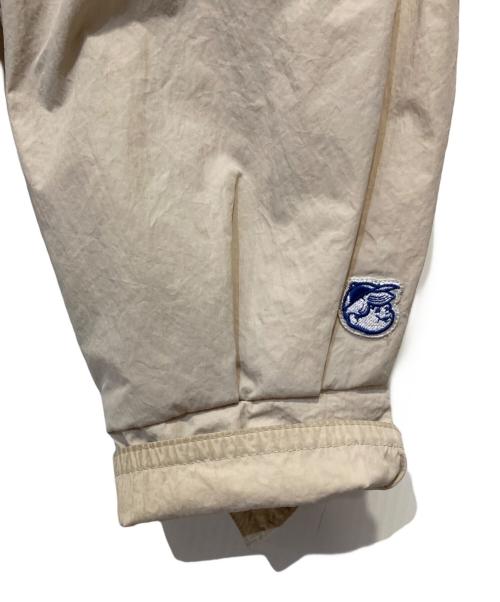 BOYS IN TOY LAND（ボーイズ イン トイランド）BOYS IN TOY LAND (ボーイズ イン トイランド) ナイロンジャケット ベージュ サイズ:Ⅿの古着・服飾アイテム