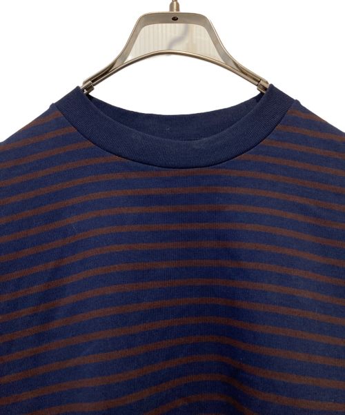 is-ness（イズネス）is-ness (イズネス) BALLOON STRIPES T-SHIRTS ネイビー サイズ:Ⅿの古着・服飾アイテム