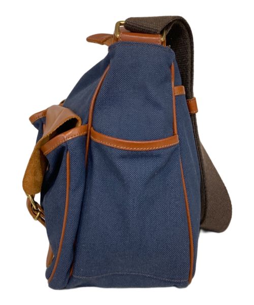 IL BISONTE（イル ビゾンテ）IL BISONTE (イル ビゾンテ) レザーキャンバスショルダーバッグの古着・服飾アイテム