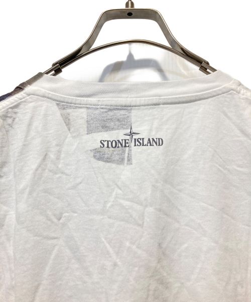 STONE ISLAND（ストーンアイランド）STONE ISLAND (ストーンアイランド) ロゴプリントTシャツ ホワイト サイズ:Ⅿの古着・服飾アイテム