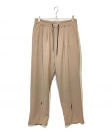 juha（ユハ）の古着「FRONT SLIT TAPERED PANTS」｜ベージュ