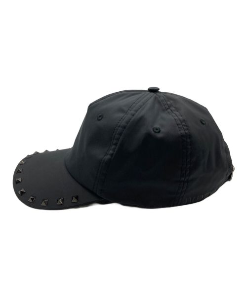 VALENTINO（ヴァレンティノ）VALENTINO (ヴァレンティノ) Stud Baseball Cap ブラックの古着・服飾アイテム