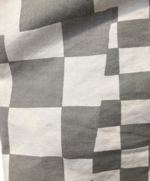 ERL（イーアールエル）ERL (イーアールエル) Check Print Cargo Pants ホワイト サイズ:Sの古着・服飾アイテム