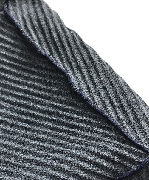 kotohayokozawa（コトハヨコザワ）kotohayokozawa (コトハヨコザワ) 切替フリルカットソー グレー×ブラック サイズ:FREEの古着・服飾アイテム