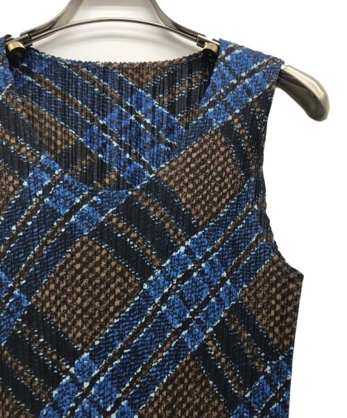 PLEATS PLEASE（プリーツプリーズ）PLEATS PLEASE (プリーツプリーズ) 総柄プリーツノースリーブカットソー ブルー×ブラウン サイズ:3の古着・服飾アイテム