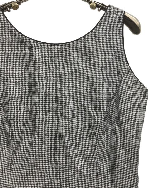 FENDI（フェンディ）FENDI (フェンディ) ノースリーブワンピース グレー サイズ:FーB 38の古着・服飾アイテム