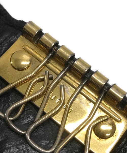 MIU MIU（ミュウミュウ）MIU MIU (ミュウミュウ) キーケースの古着・服飾アイテム