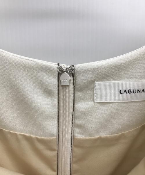LAGUNA MOON（ラグナムーン）LAGUNA MOON (ラグナムーン) ギャザーデザインワンピース アイボリー サイズ:Mの古着・服飾アイテム