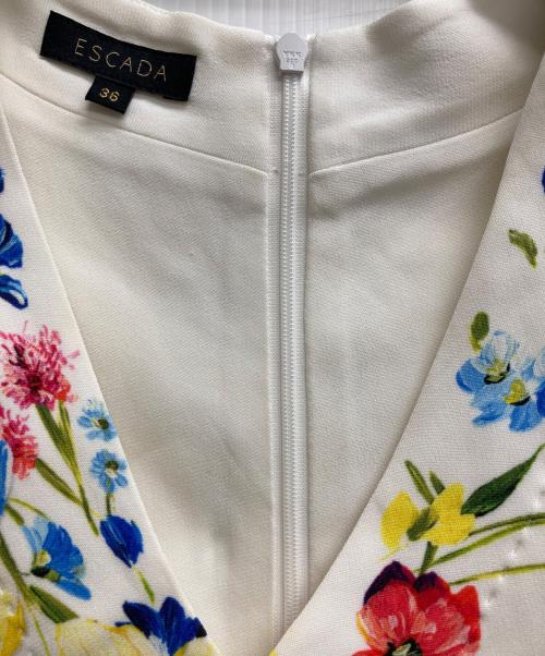 ESCADA（エスカーダ）ESCADA (エスカーダ) 花柄ワンピース アイボリー サイズ:36の古着・服飾アイテム