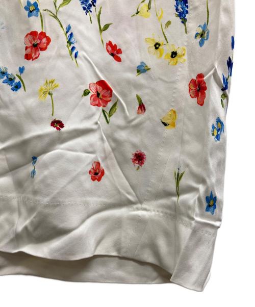 ESCADA（エスカーダ）ESCADA (エスカーダ) 花柄ワンピース アイボリー サイズ:36の古着・服飾アイテム