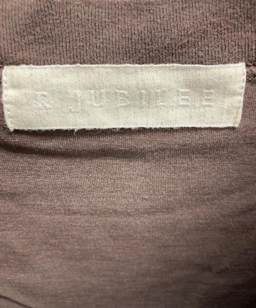 R JUBILEE（アールジュビリー）R JUBILEE (アールジュビリー) ダメージ加工ロールアップオーバーTシャツ ブラウン サイズ:Freeの古着・服飾アイテム