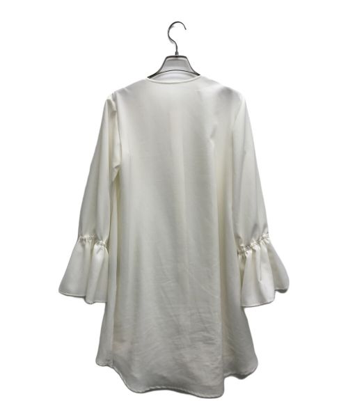chi.wata（チワタ）chi.wata (チワタ) 袖フレアワンピース ホワイトの古着・服飾アイテム