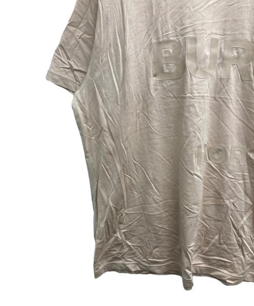 BURBERRY（バーバリー）BURBERRY (バーバリー) ホースフェリープリントTシャツ ベージュ サイズ:Mの古着・服飾アイテム