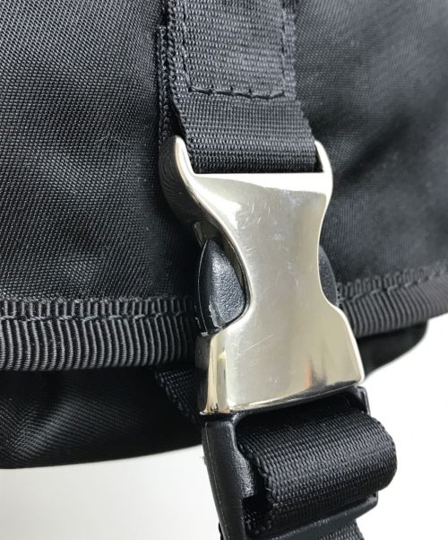 beautiful people（ビューティフルピープル）beautiful people (ビューティフルピープル) 別注ナイロンショルダーバッグ ブラックの古着・服飾アイテム