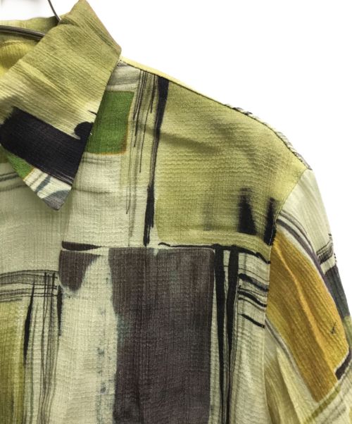 Lily Brown（リリーブラウン）Lily Brown (リリーブラウン) アートテキスタイルシャツ イエロー サイズ:Freeの古着・服飾アイテム